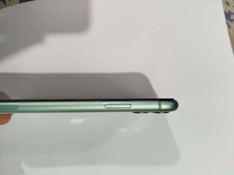 Apple iPhone 11 1