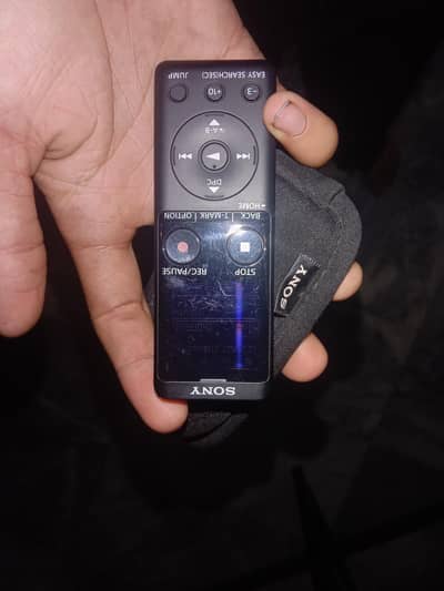 sony icd ux570f price is negotiable urgent sale