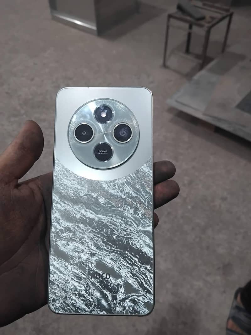 Xiaomi POCO C75 3