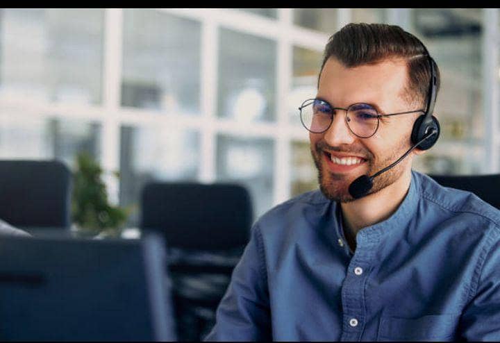 call operator 0