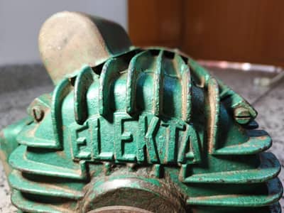 Elekta 1HP Motor