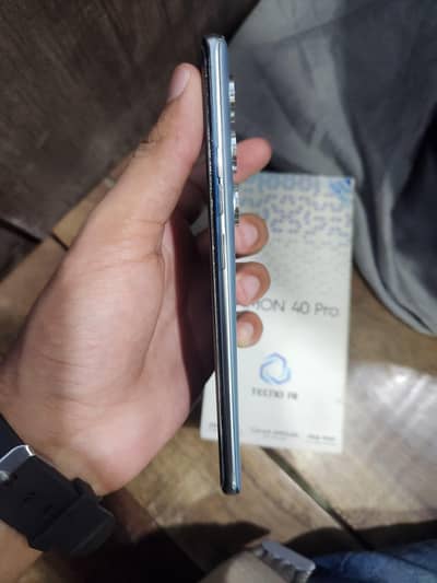 Tecno CAMON 40 Pro