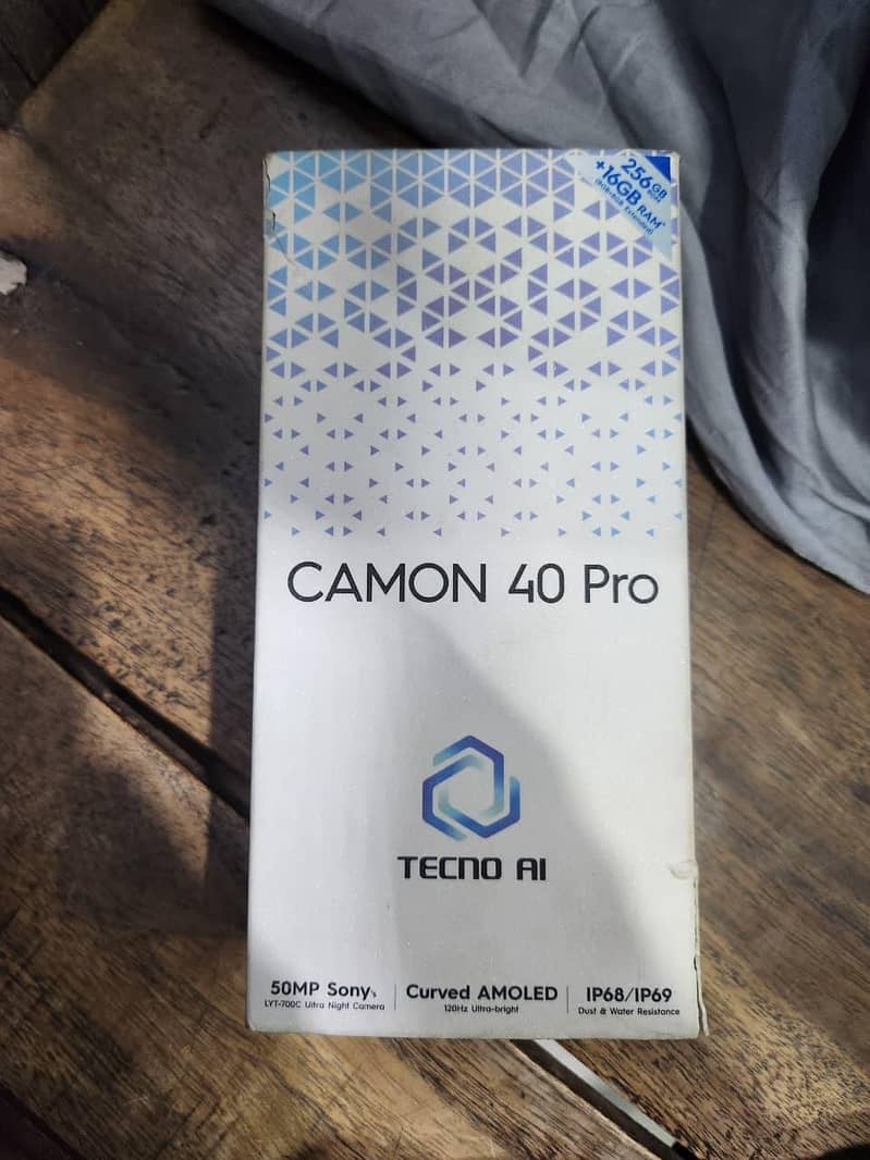 Tecno CAMON 40 Pro 10