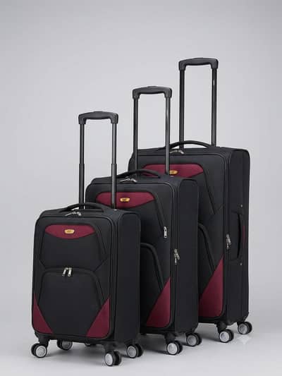 Travelling bags 