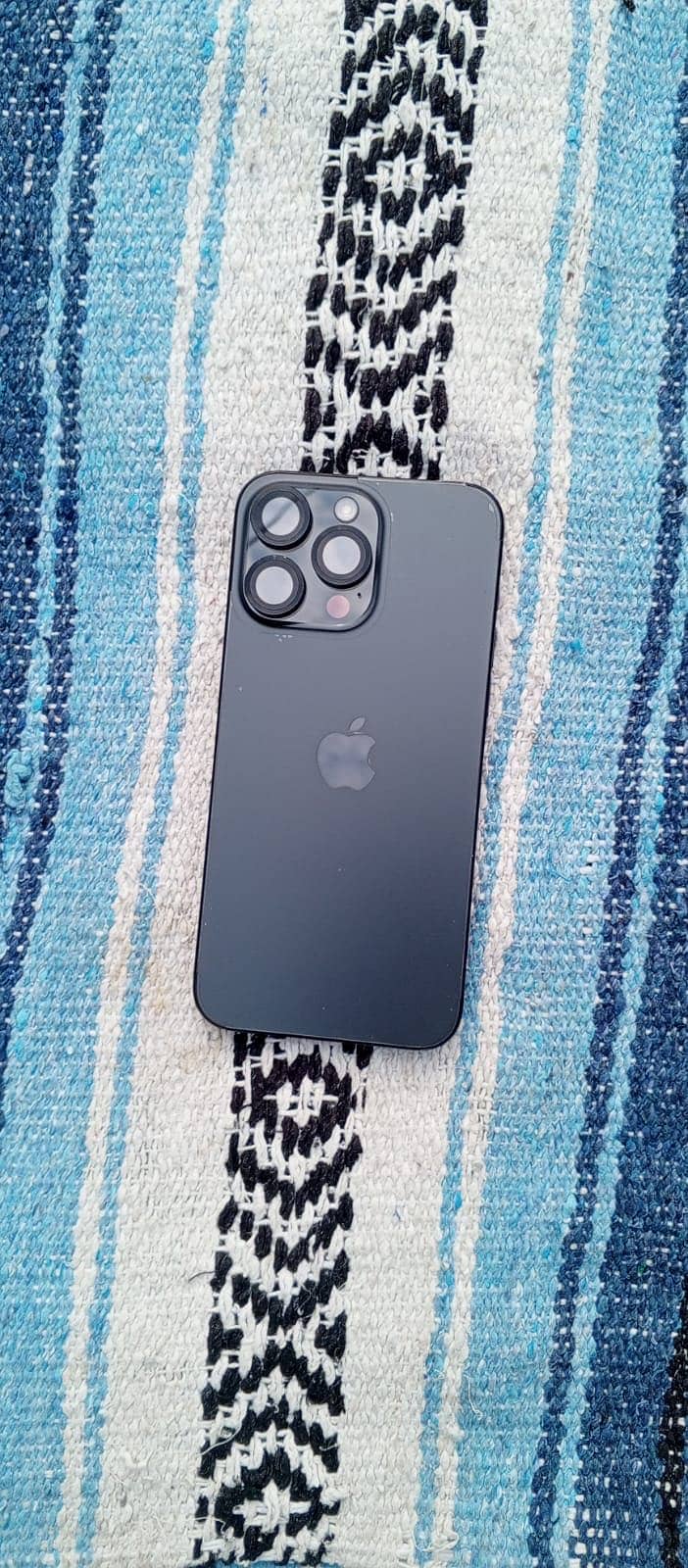 Apple iPhone 15 Pro Max 0