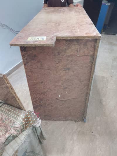 jarnal store counter