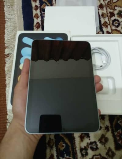 iPad Mini 7 ( A17 Pro ) 128GB With Full Box