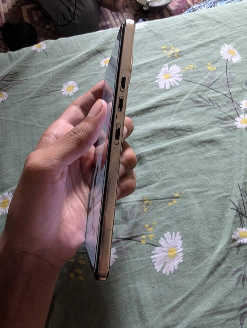 Tecno CAMON 30 2