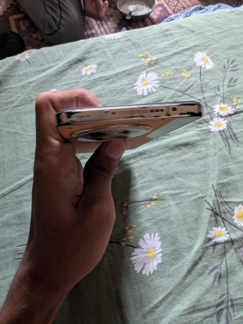 Tecno CAMON 30 4