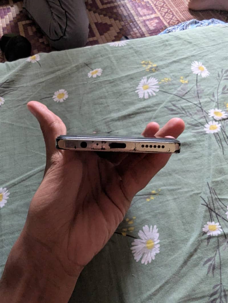 Tecno CAMON 30 5