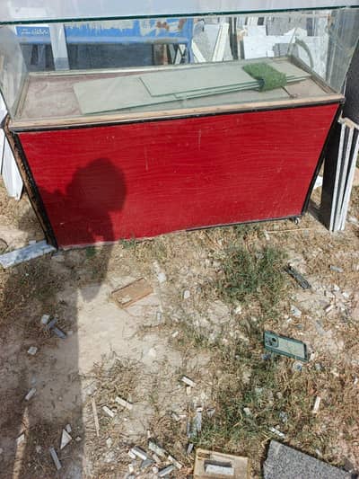 table  for sell mbl shop k liye