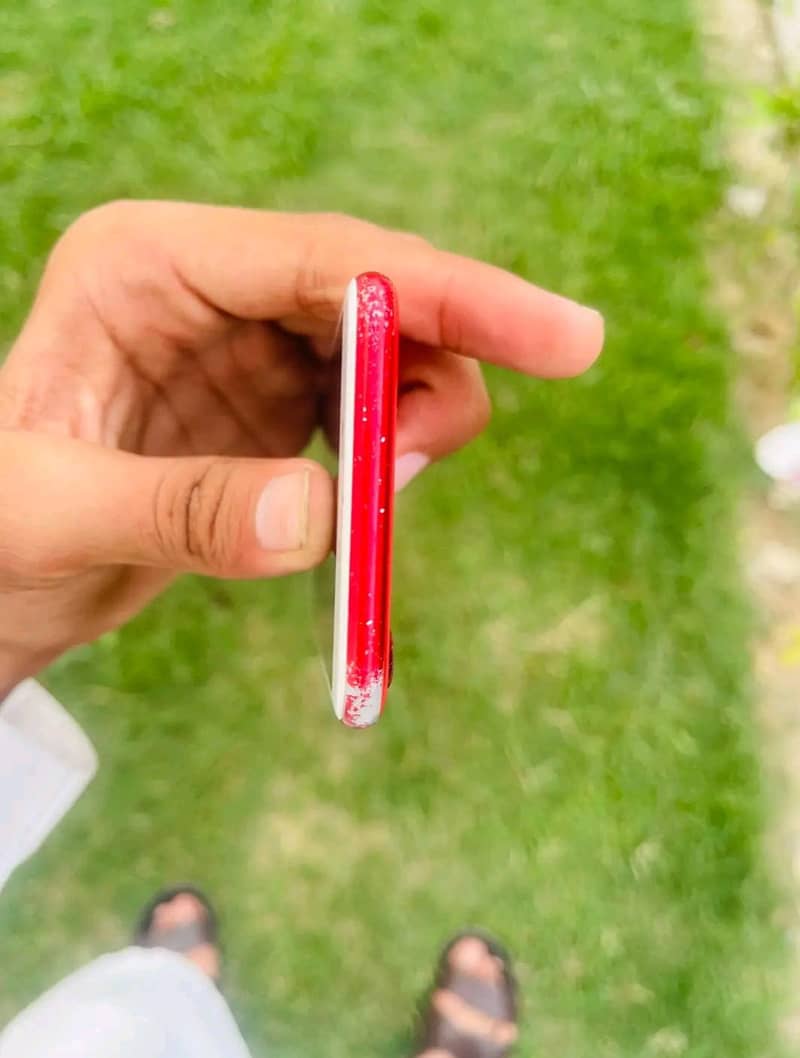 Apple iPhone 7 2