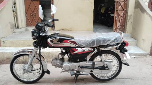 HONDA CD70 25 MODEL NEW BIKE