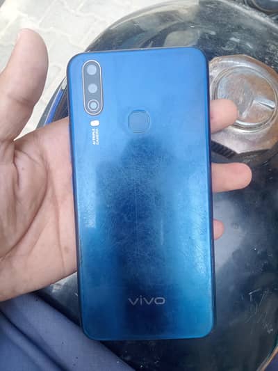 Vivo Y15