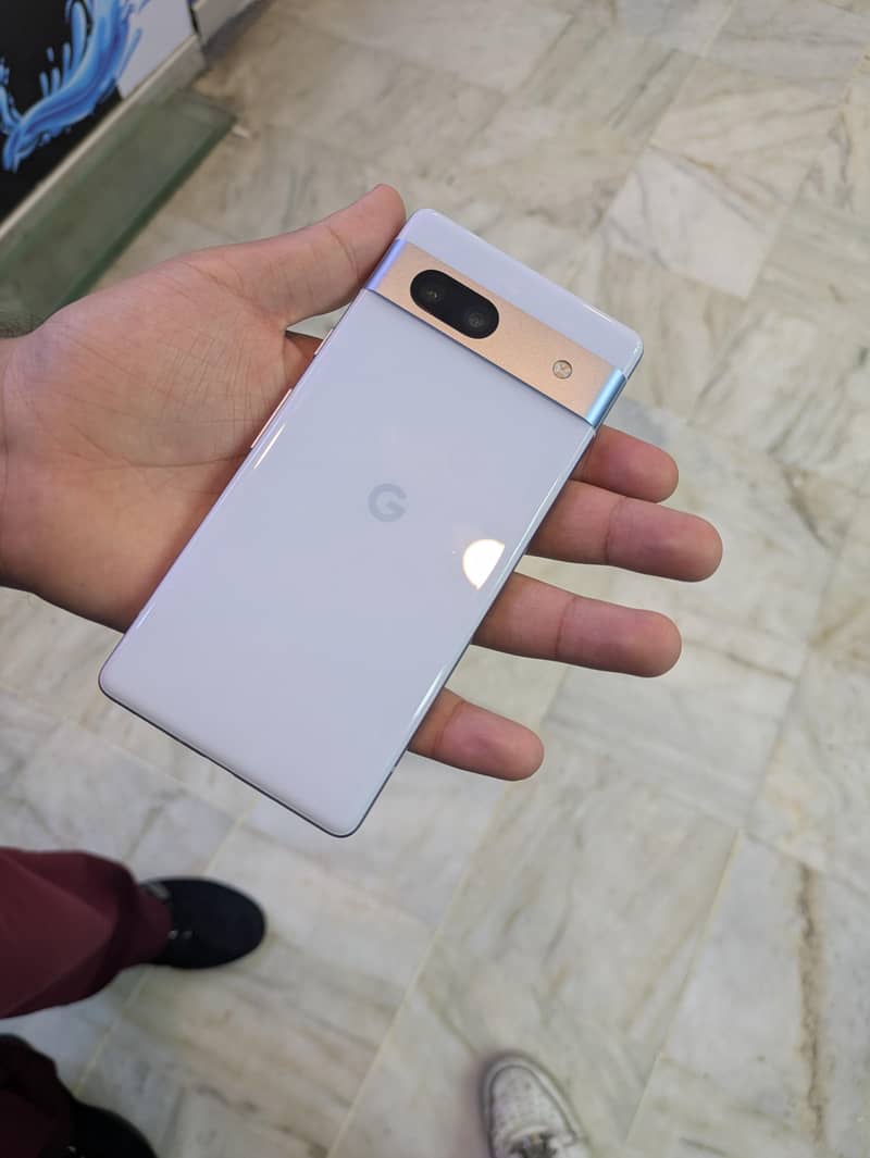 Google Pixel 7a 1