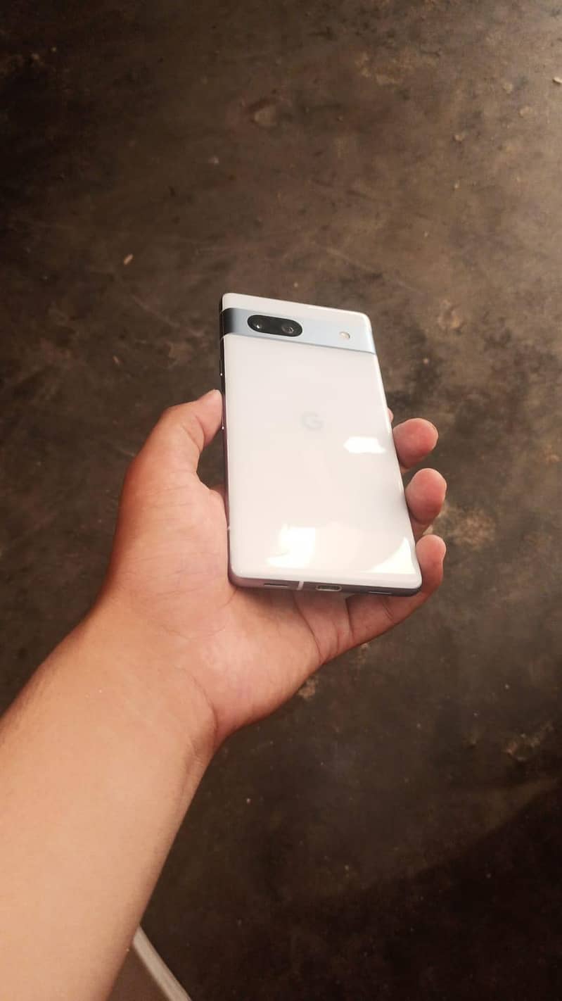 Google Pixel 7a 4
