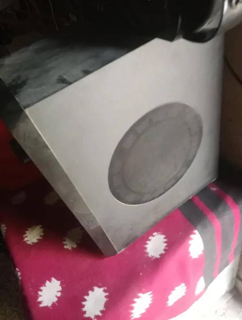audionic woofer 1