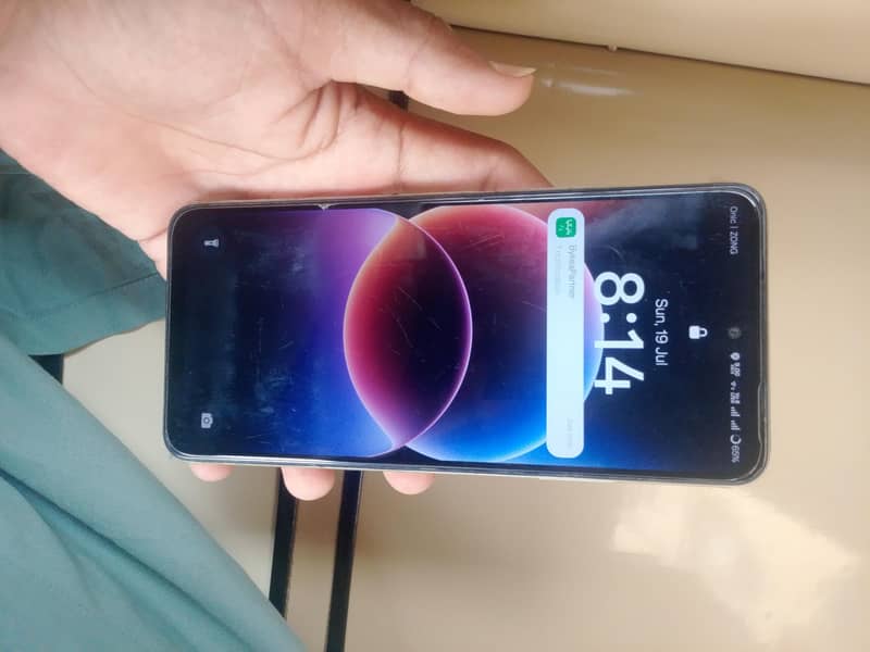 Realme C75 0