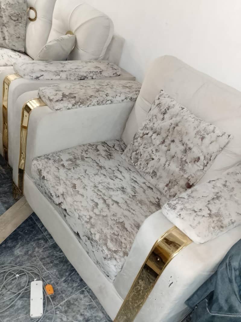 sofa set 0