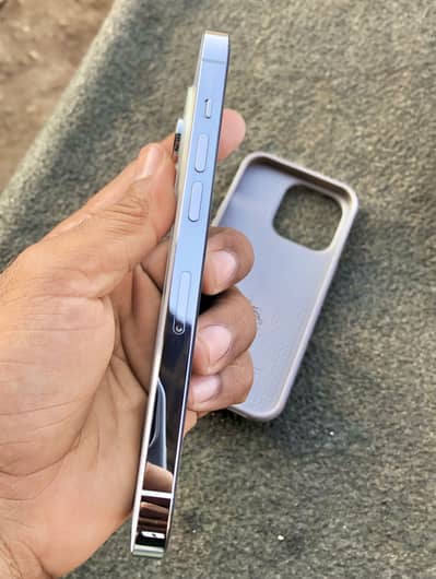 Apple iPhone 14 Pro white 256 Gb PTA approved