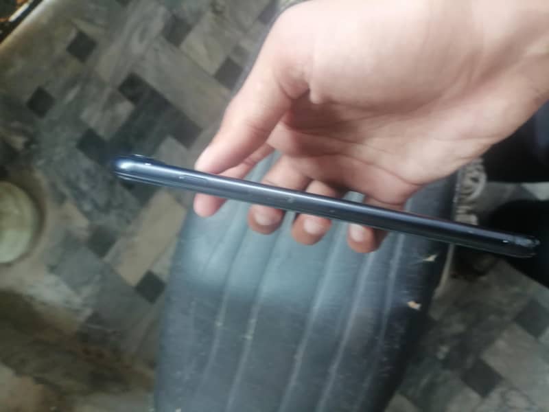 Apple iPhone 7 Plus 5