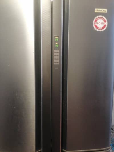 4 door fridge is good quilty