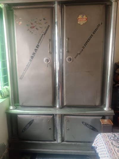 Almari for sale urgent