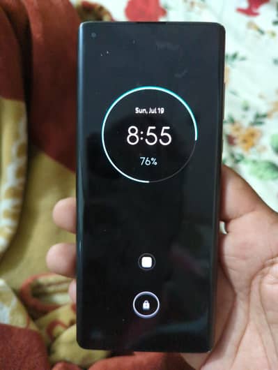 moto edge plus