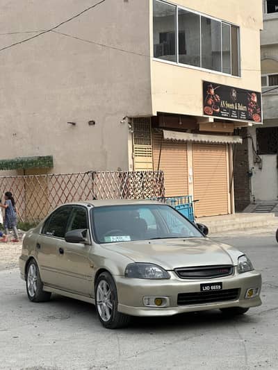 Honda Civic EXi 2000