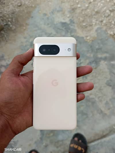 Google Pixel 8