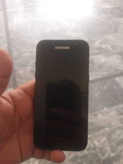 Samsung A5(2017). super condtion