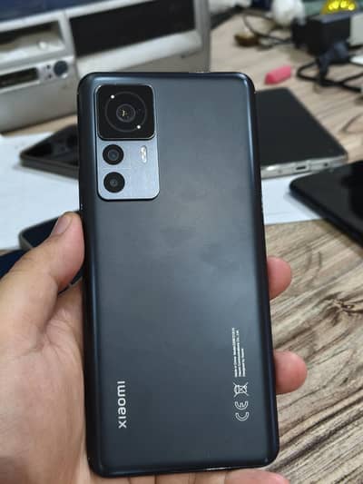 Mi 12T Pro - FULL CLEAR (NO SHEET NO DOT)