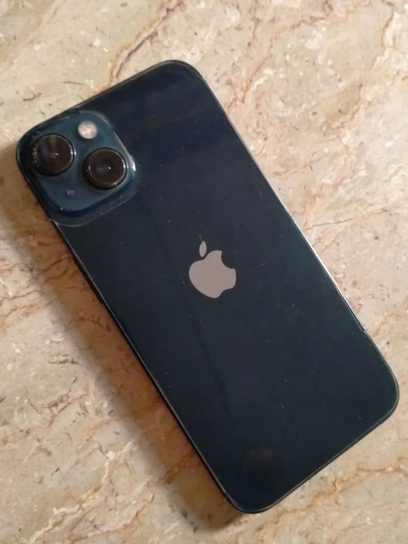 Apple iPhone 13 0