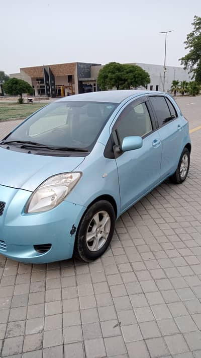 Toyota Vitz 2006 / 2012 Model | For Sale | Total Genioun