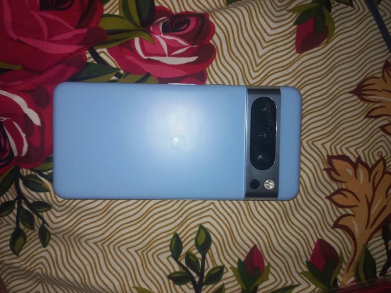 Google Pixel 8 Pro 3