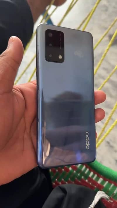 OPPO F19 with box