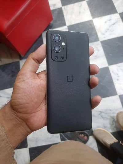 One Plus 9 Pro