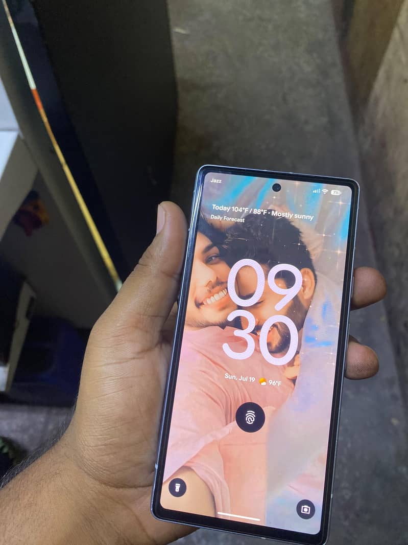 Google Pixel 7a 1