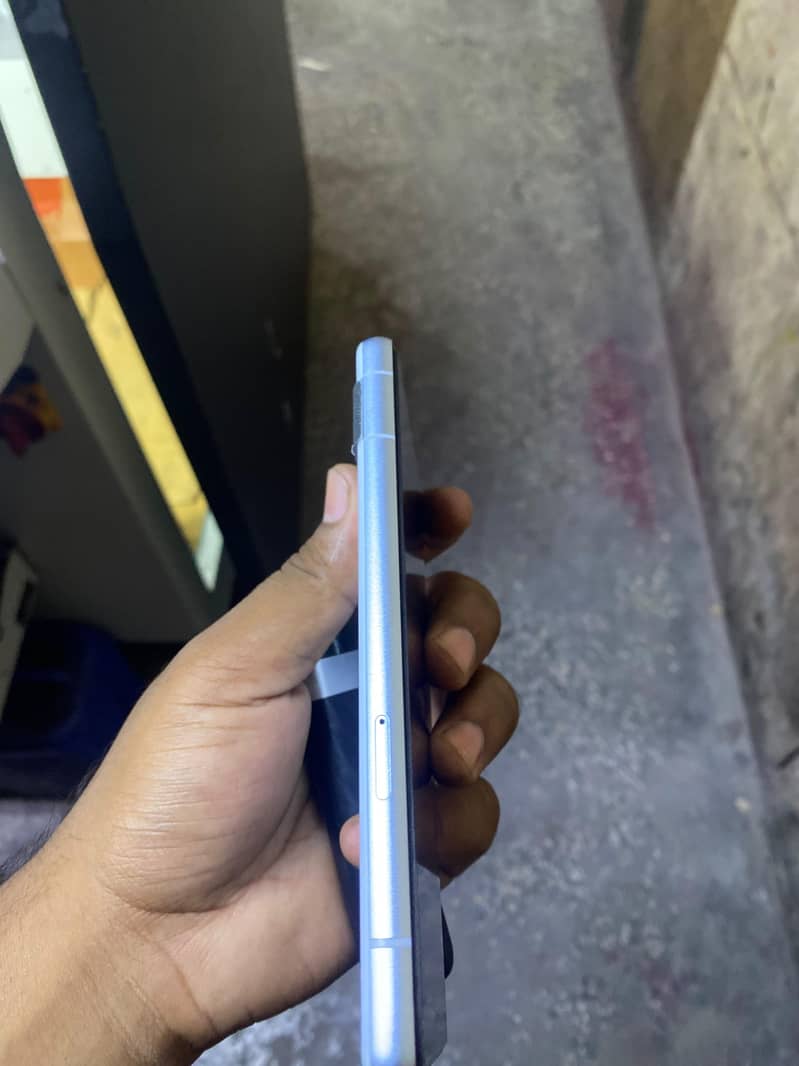 Google Pixel 7a 2