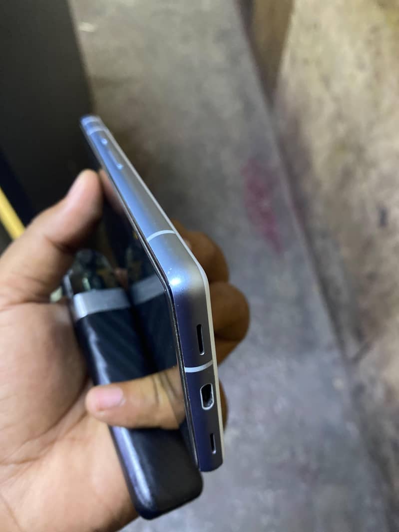 Google Pixel 7a 3