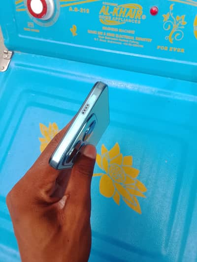 Tecno Spark 20