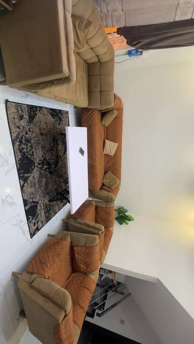 Brown Sofa Set with Area Rug – PKR 35,000