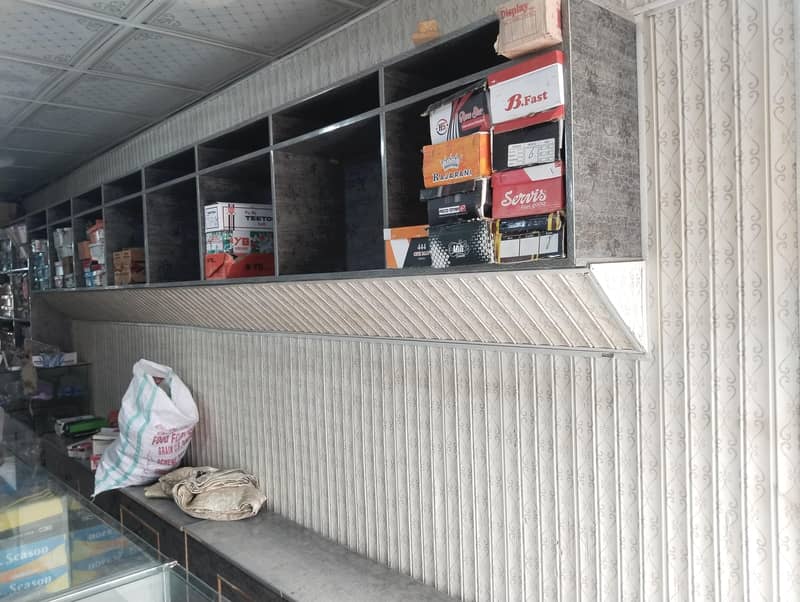 شوز شاپ ریکنگ سیل کرنی ہے 4
