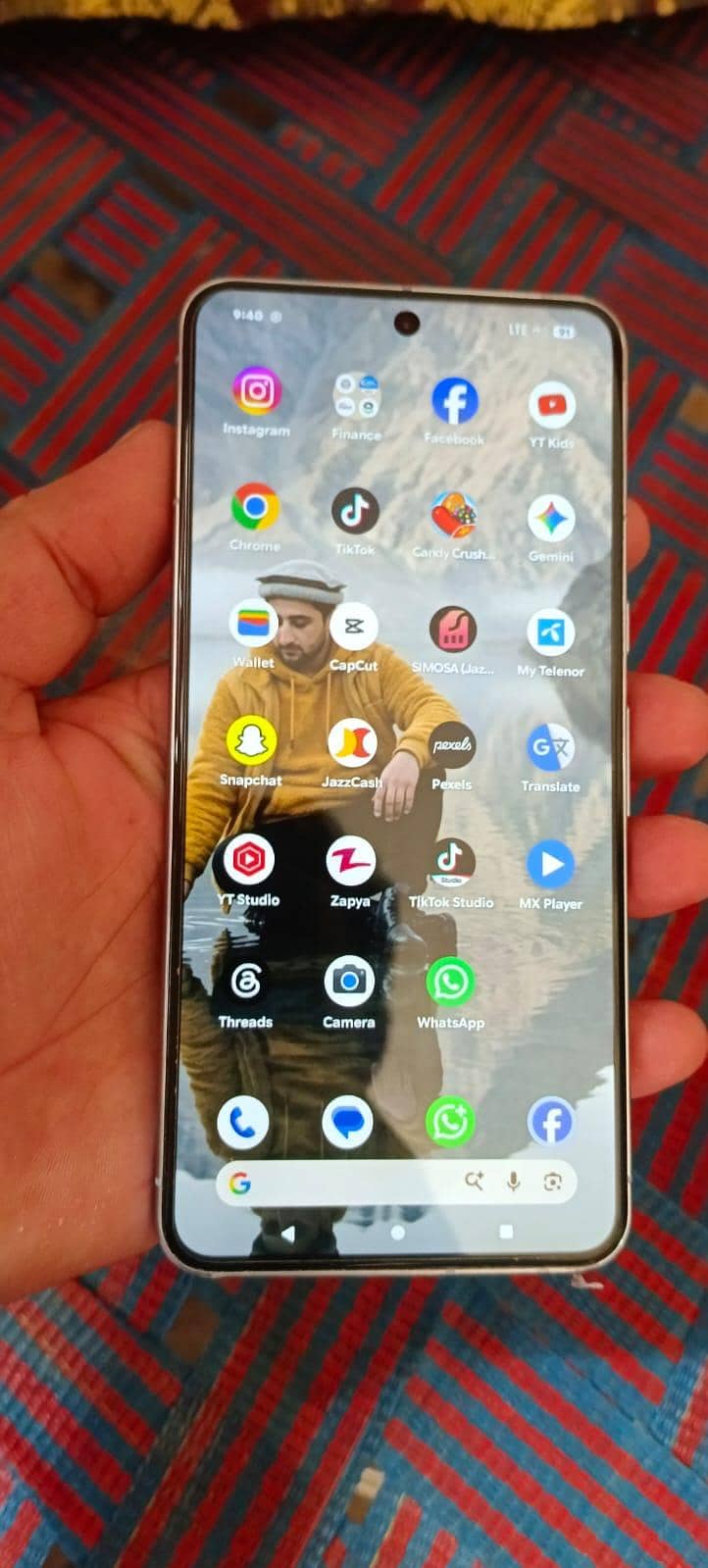 Google Pixel 8 Pro 0