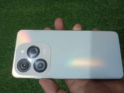 Infinix spark 20 4/128