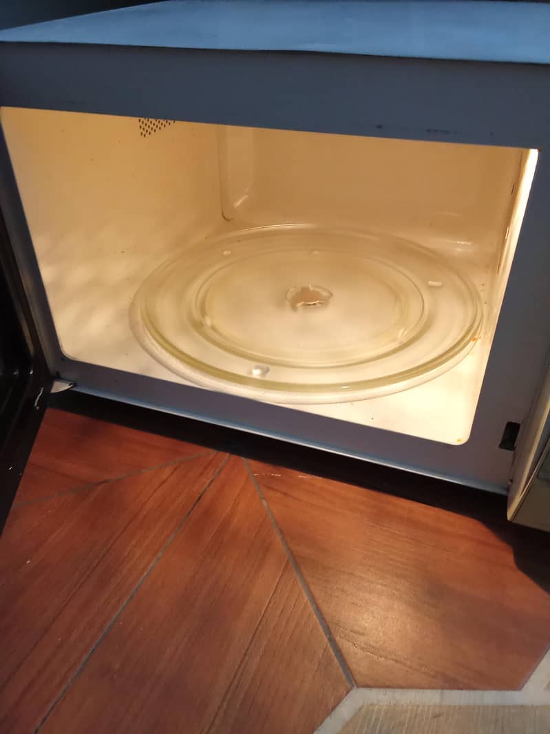Sharp microwave oven 2