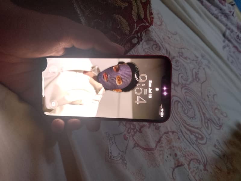Apple iPhone 13 mini 0