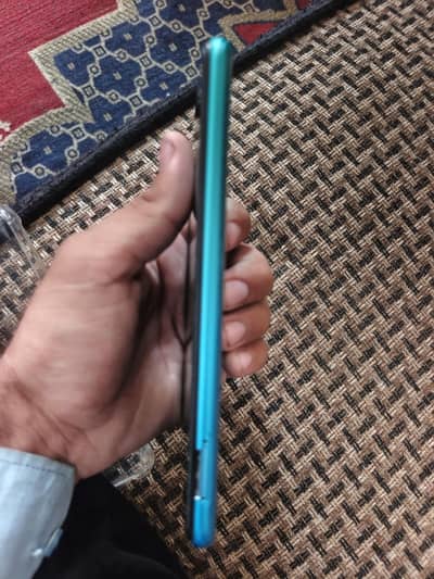Tecno Spark 7T