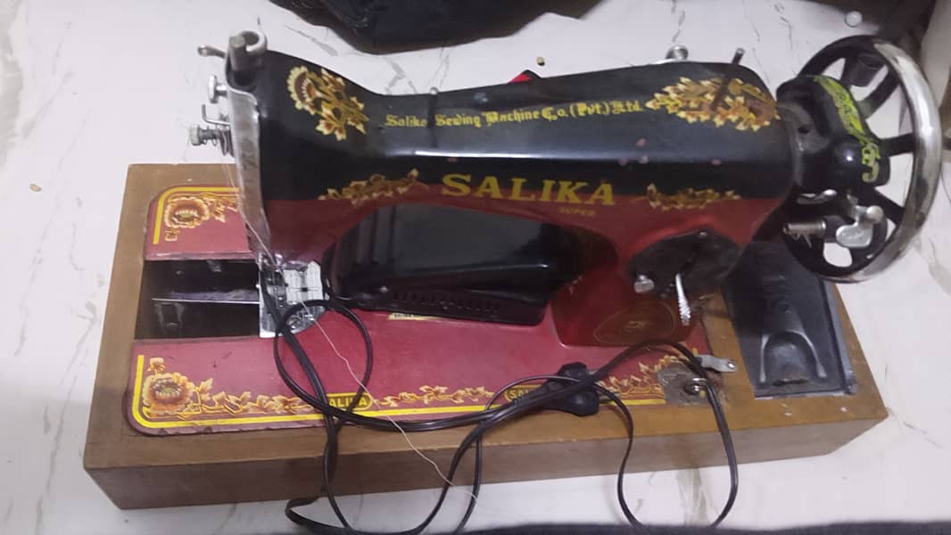 Salika sewing machine 3