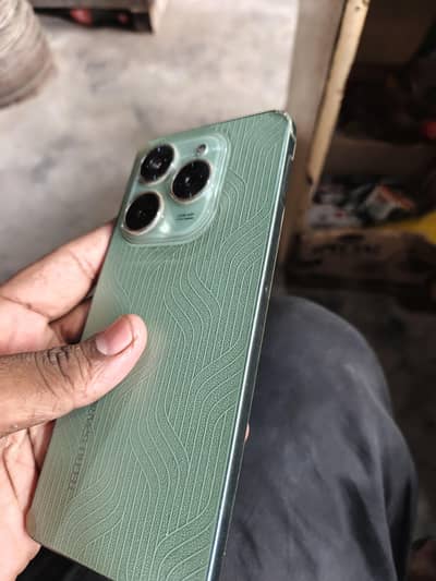 Tecno Spark 20 Pro